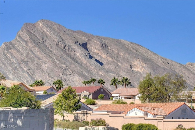 view of mountain feature featuring a residential view