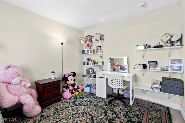 office area with hardwood / wood-style flooring