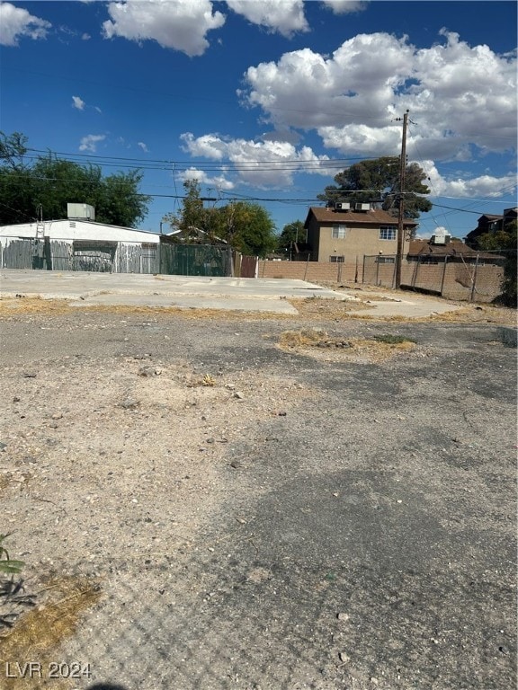 Listing photo 3 for 1808 Princeton St, North Las Vegas NV 89030