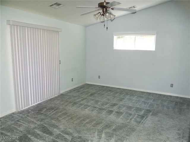 spare room with carpet flooring and ceiling fan