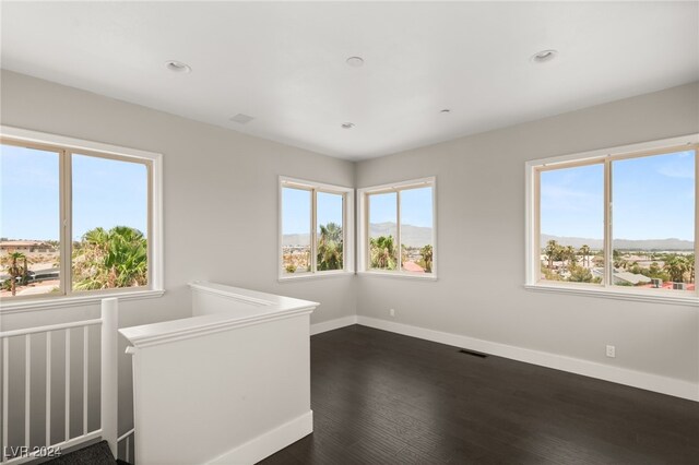 5930 N El Capitan Way, Las Vegas, NV 89149 - photo 34