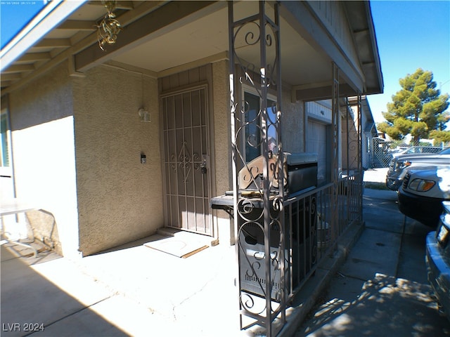 view of entrance to property