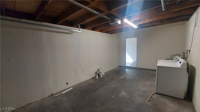 basement with washer and dryer