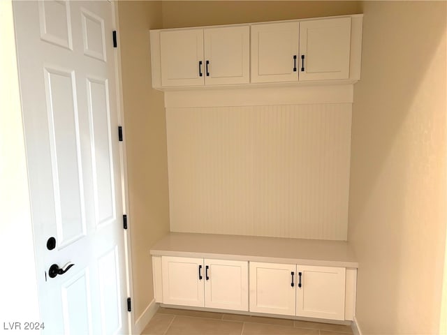 mudroom featuring light tile patterned floors