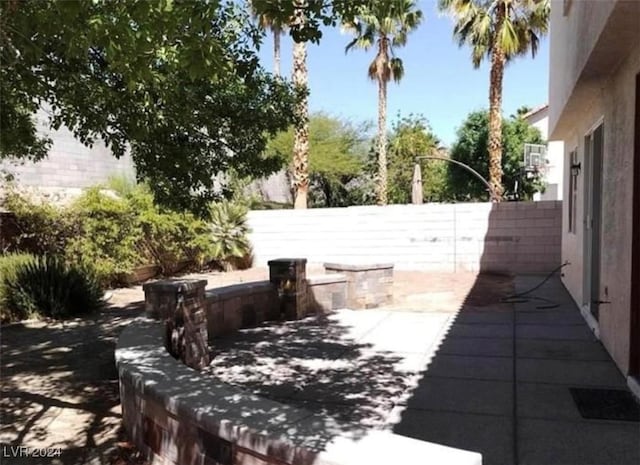 1700 Ravanusa Dr, Henderson, NV 89052 - view of patio / terrace with fence