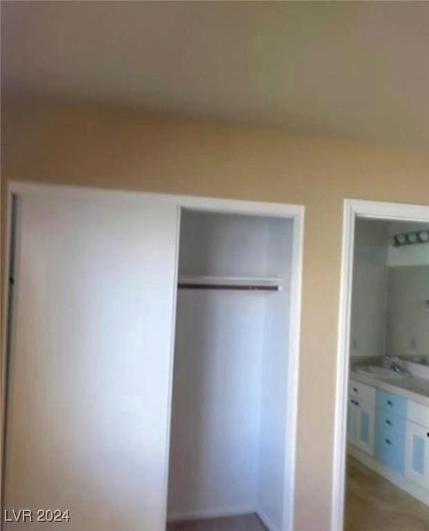 1700 Ravanusa Dr, Henderson, NV 89052 - view of closet