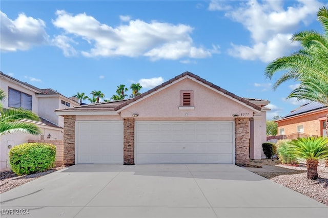 view of front facade featuring a garage