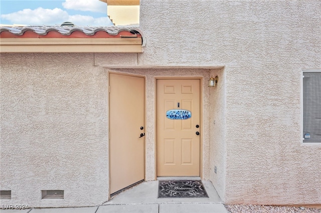 view of entrance to property