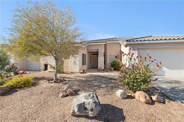 view of front of house with a garage