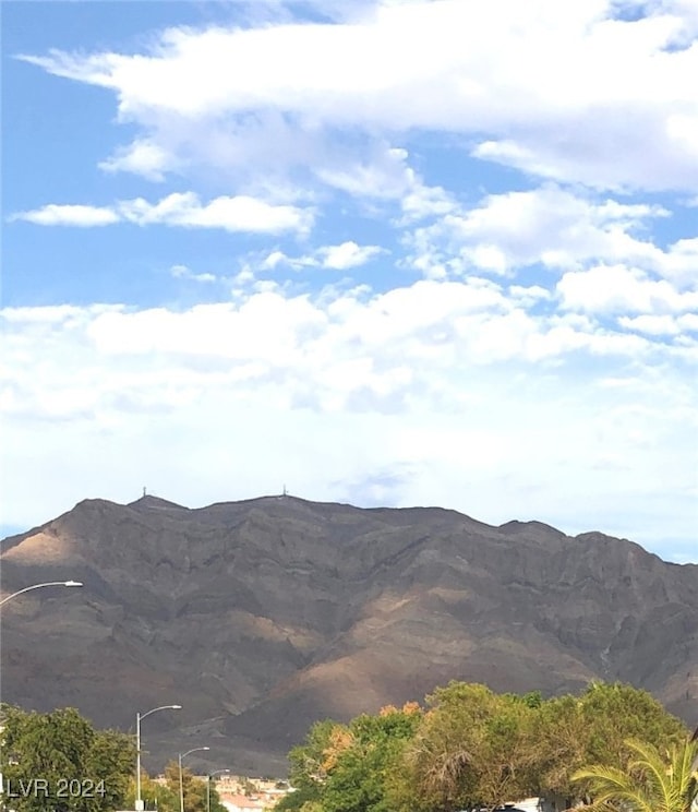 property view of mountains