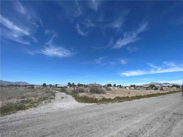 Listing photo 2 for 770 S Happy Ln, Pahrump NV 89048