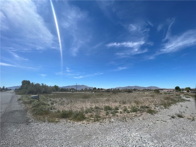 Listing photo 3 for 770 S Happy Ln, Pahrump NV 89048