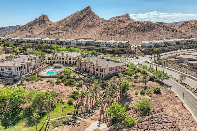 property view of mountains with a residential view