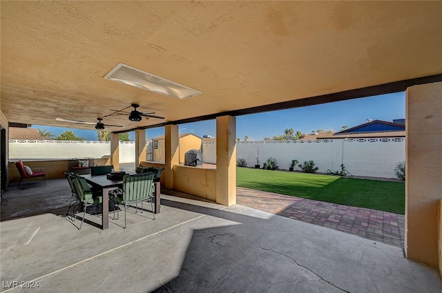 view of patio with ceiling fan