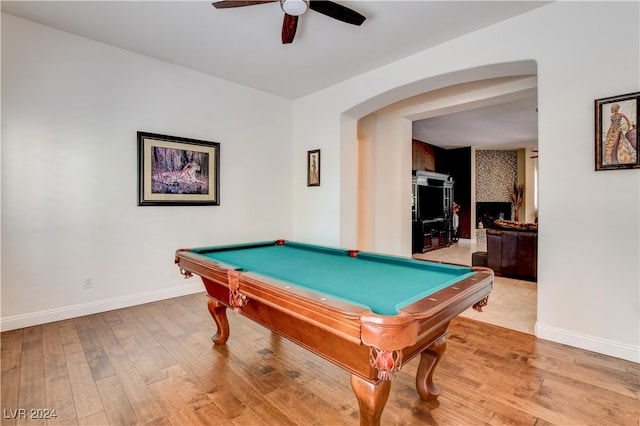 recreation room with billiards, light hardwood / wood-style flooring, and ceiling fan