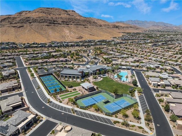 bird's eye view with a mountain view