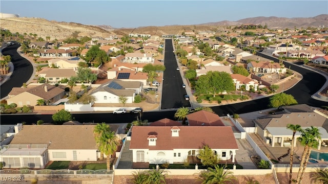 bird's eye view with a mountain view