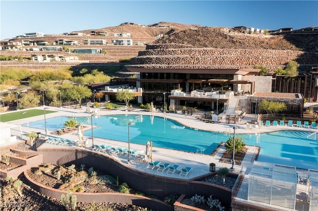 7 Chisel Crest Ct, Henderson, NV 89012