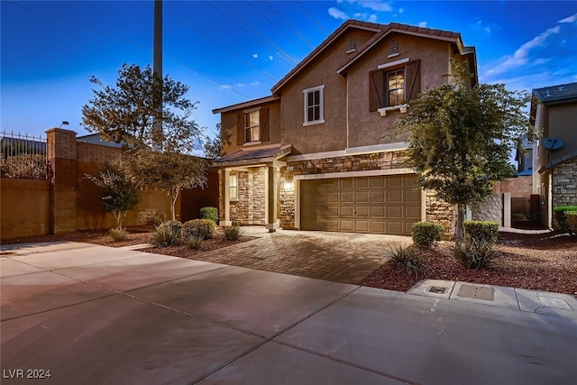 view of front property featuring a garage