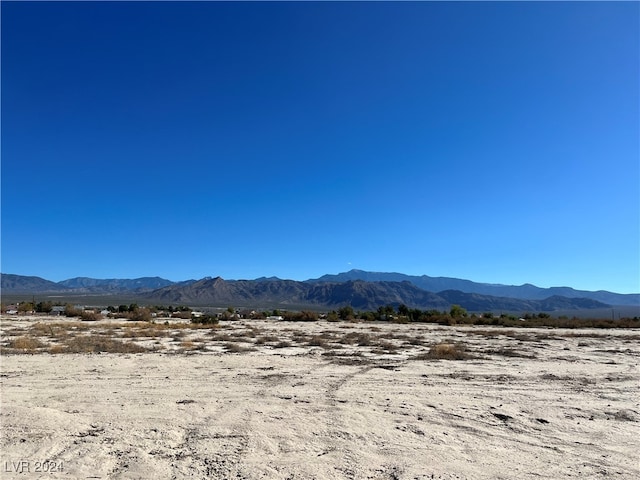 Listing photo 3 for 3591 S Rainbow Ave, Pahrump NV 89048