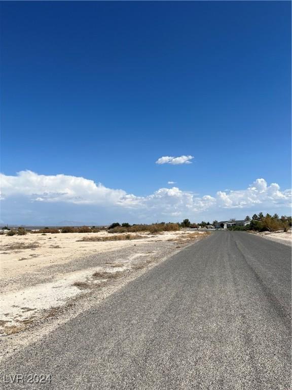 3570 E Falcon St, Pahrump, NV 89048 - photo 9