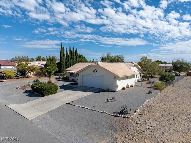 view of front of house featuring a garage