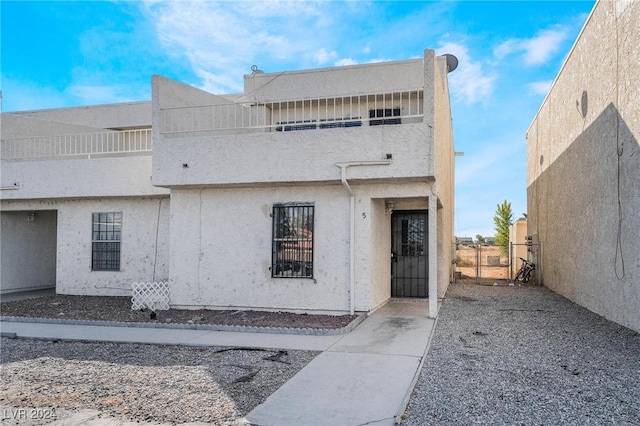 view of front of home