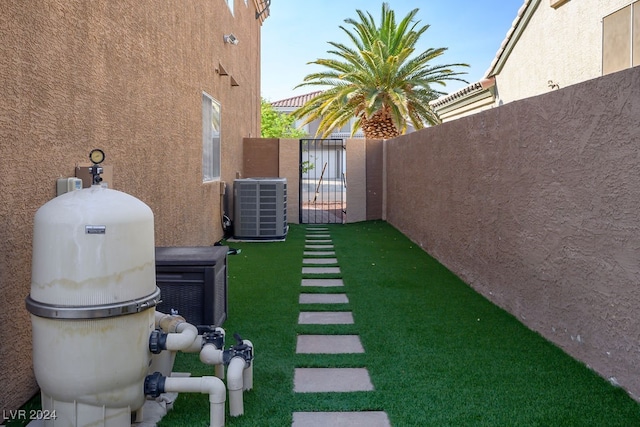 view of yard with cooling unit