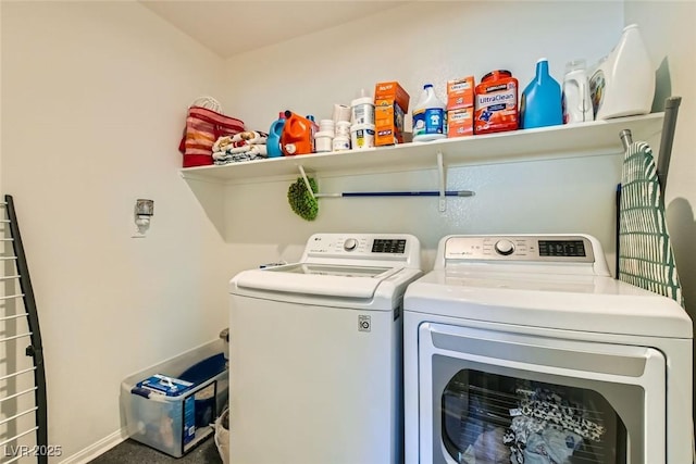 laundry room with washer and clothes dryer