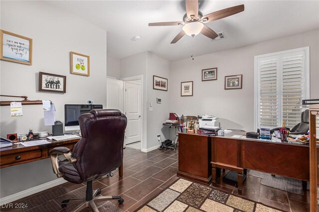 office featuring ceiling fan