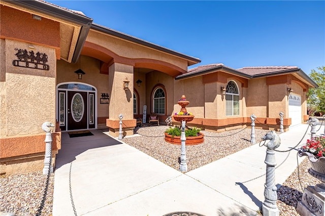 view of front of home featuring a garage