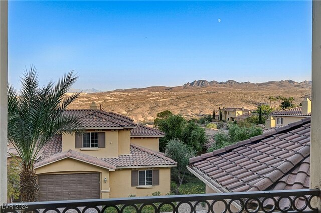 property view of mountains