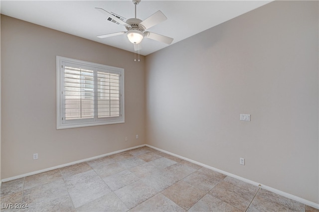 unfurnished room featuring ceiling fan