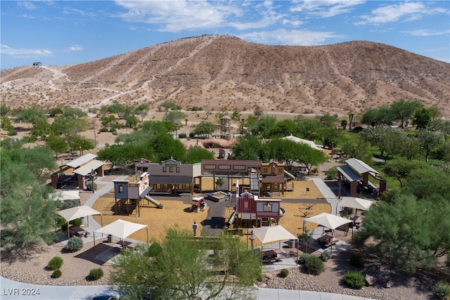 drone / aerial view featuring a mountain view