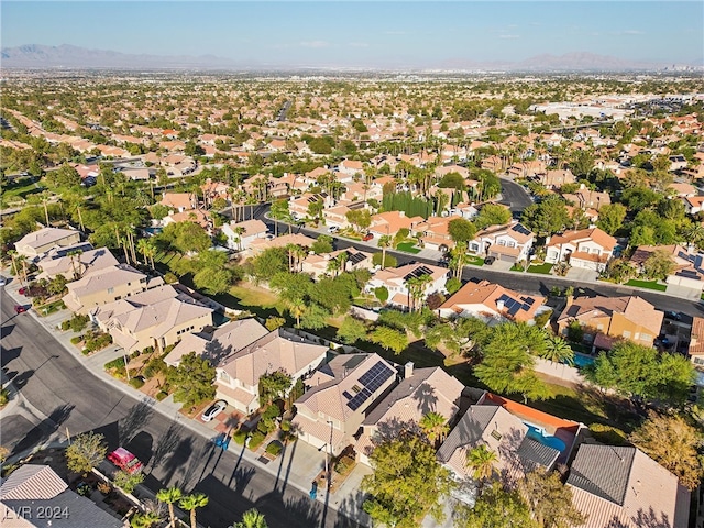 bird's eye view featuring a mountain view