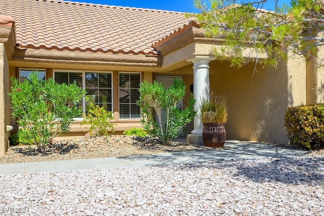 view of property entrance