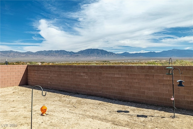 view of mountain feature