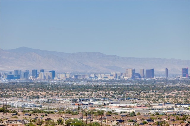 510 Duvet Ct, Henderson, NV 89012 - property's view of city featuring a mountain view