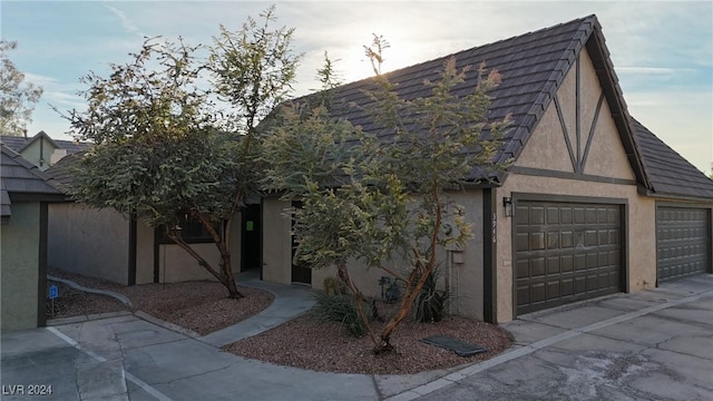 view of front of house featuring a garage