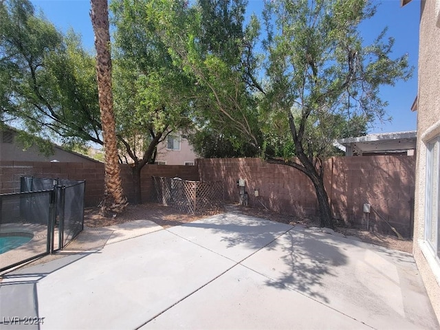 view of patio featuring a fenced backyard