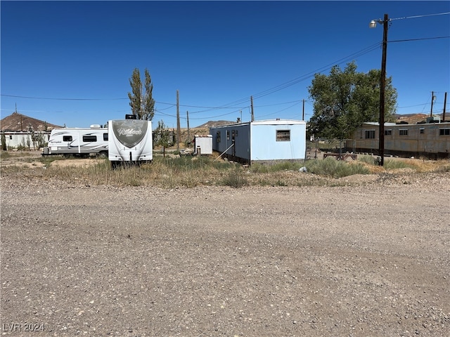 Listing photo 3 for 711 E Crook Ave, Goldfield NV 89013