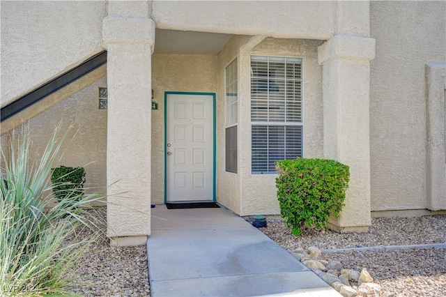 view of property entrance