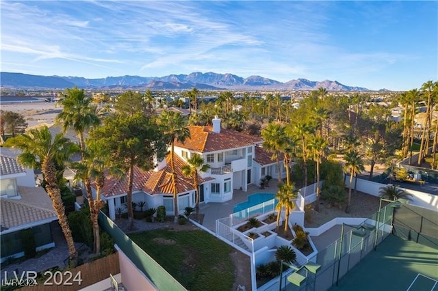 drone / aerial view featuring a mountain view