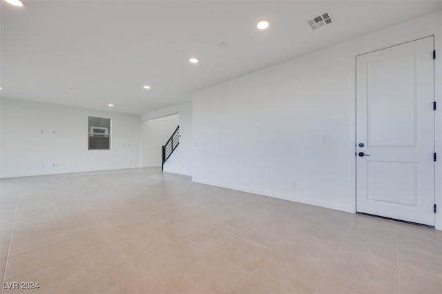 view of tiled spare room