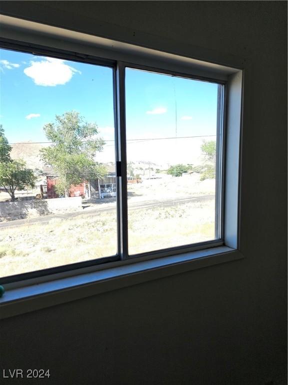310 Arizona St, Tonopah, NV 89049 - detailed view