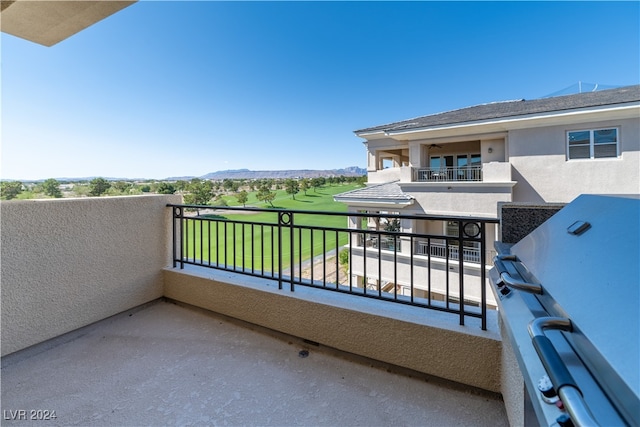 balcony with area for grilling