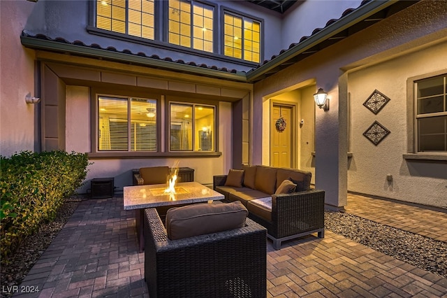 view of patio featuring outdoor lounge area