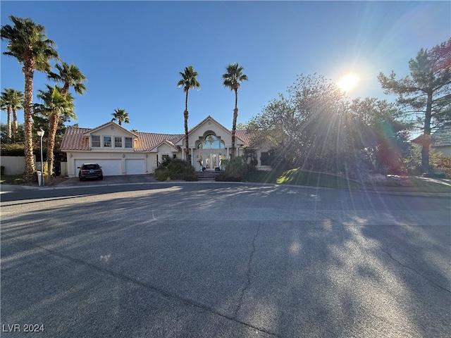 view of front of house with a garage