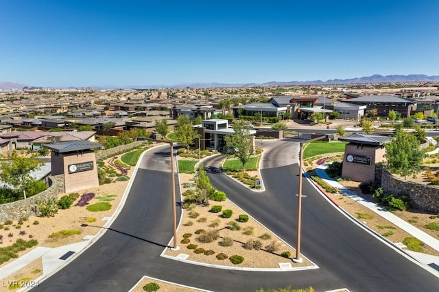 bird's eye view with a mountain view