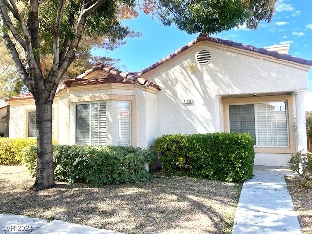 view of front of house